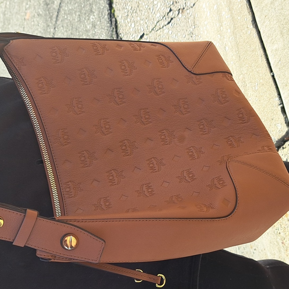 Brown Monogram Shoulder Bag MCM - Picture 4 of 16